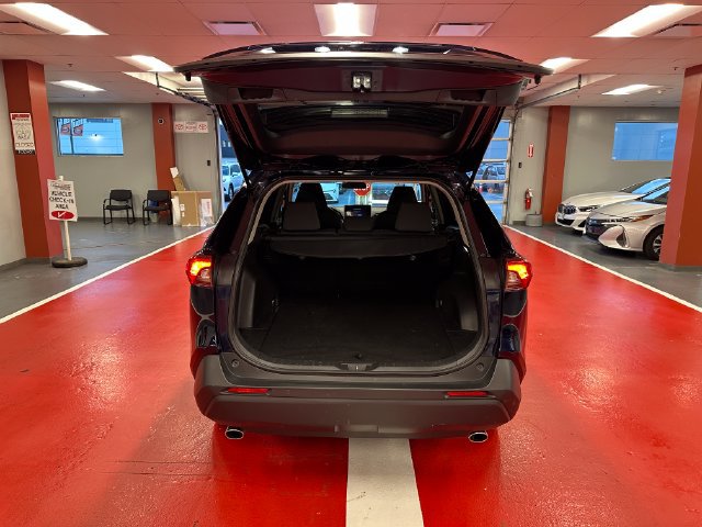 Certified 2025 Toyota RAV4 XLE AWD/4WD image 26