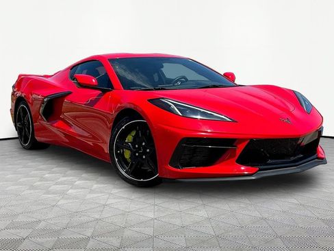 Used 2020 Chevrolet Corvette Stingray Coupe w/ Z51 Performance Package RWD image 4