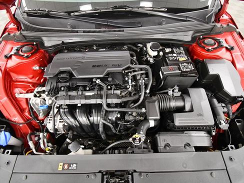 Certified 2025 Kia K4 EX w/ GT-Line Sunroof Package FWD image 9