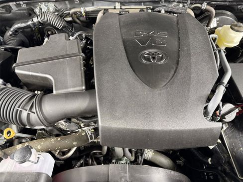 Certified 2022 Toyota Tacoma SR5 w/ Technology Package image 37