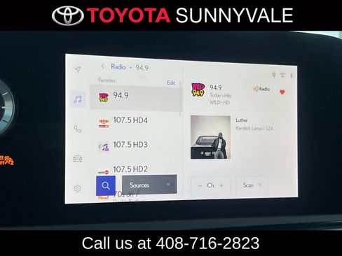 Used 2025 Lexus ES 300h w/ Premium Package FWD image 21