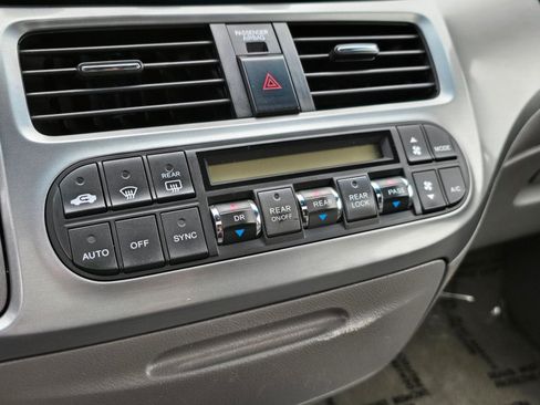 Used 2010 Honda Odyssey EX-L image 12