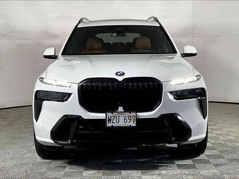 Used 2025 BMW X7 xDrive40i w/ Executive Package AWD/4WD image 2
