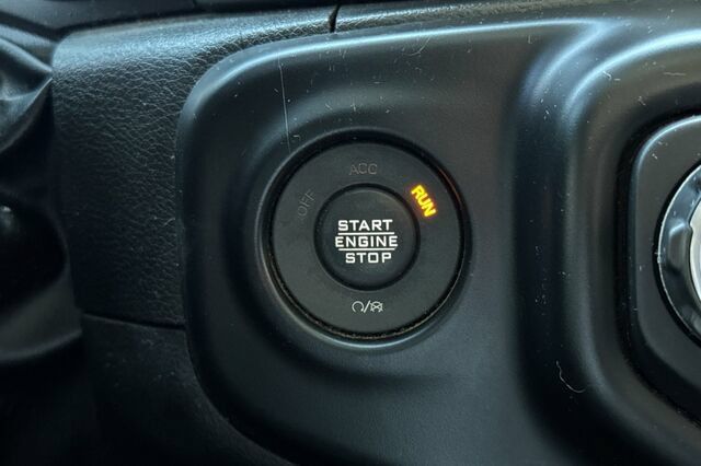 Used 2022 Jeep Wrangler Unlimited Sport AWD/4WD image 20