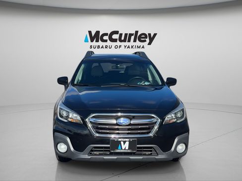Used 2018 Subaru Outback 2.5i Premium image 13