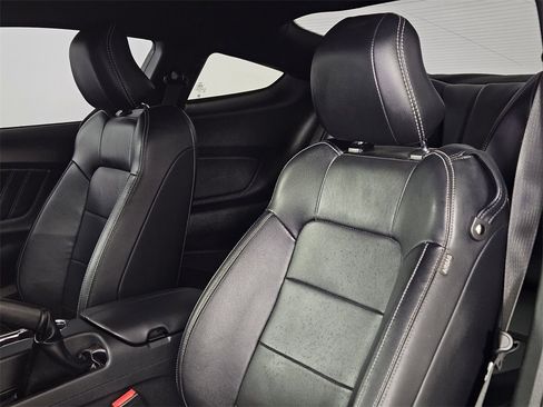 Used 2016 Ford Mustang GT Premium w/ Equipment Group 401A image 22