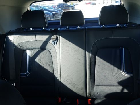 New 2026 Hyundai Venue SEL image 19