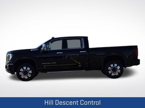 New 2026 GMC Sierra 3500 Denali w/ Technology Package AWD/4WD image 38