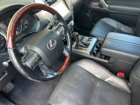 Used 2017 Lexus GX 460 AWD/4WD image 10