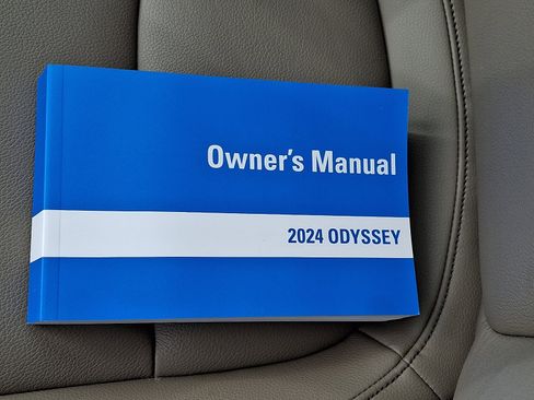 Certified 2024 Honda Odyssey EX-L image 25