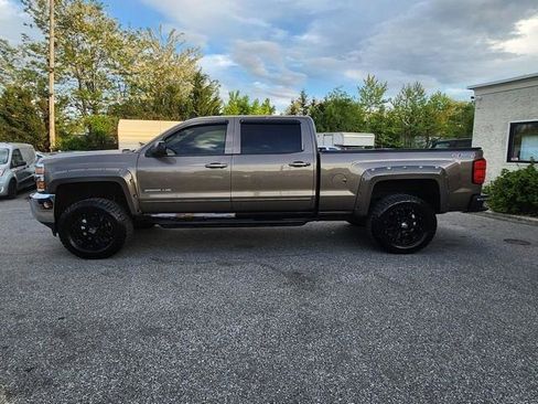 Used 2015 Chevrolet Silverado 2500 LT AWD/4WD image 4
