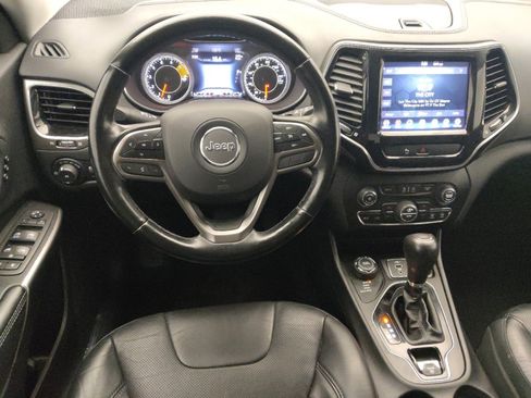 Used 2020 Jeep Cherokee Limited image 22