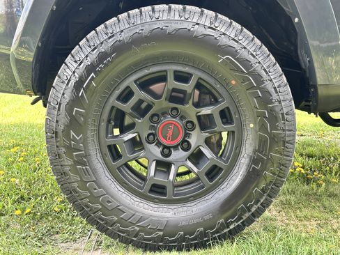 Used 2024 Toyota 4Runner SR5 Premium w/ TRD Black Wheel Package (TMS) image 11