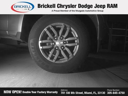 Used 2024 Chevrolet Colorado LT RWD image 11
