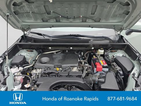 Used 2019 Toyota RAV4 XLE Premium FWD image 20