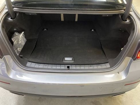 Used 2023 BMW 530e w/ Premium Package image 30