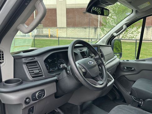 Certified 2024 Ford Transit 250 Low Roof w/ Exterior Upgrade Package image 9