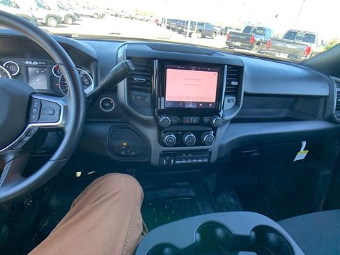 New 2026 RAM 5500 Tradesman w/ Chrome Appearance Group AWD/4WD image 45