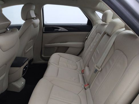 Used 2017 Lincoln MKZ Select w/ Select Plus Package image 18