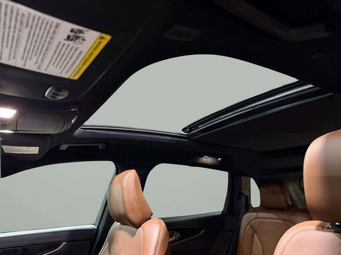 Certified 2023 Lincoln Nautilus Reserve w/ Equipment Group 201A image 15