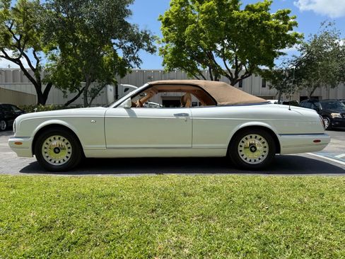Used 2000 Rolls-Royce Corniche image 7