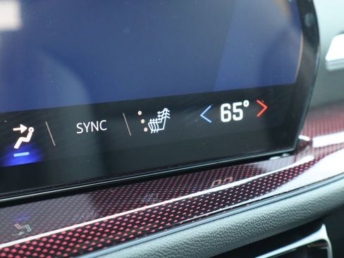 New 2026 Chevrolet Traverse Z71 w/ Enhanced Driving Package AWD/4WD image 26