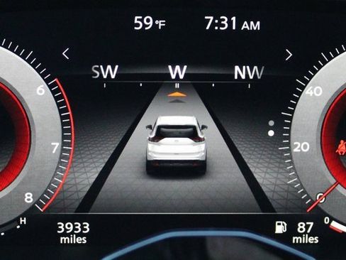 Certified 2025 Nissan Rogue SL w/ Tech Package image 32