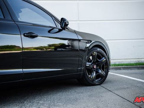 Used 2015 Bentley Flying Spur V8 image 26