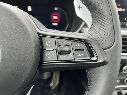 New 2025 Alfa Romeo Stelvio Sprint w/ Convenience Package image 12