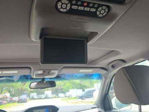 Used 2015 Honda Pilot Touring image 7