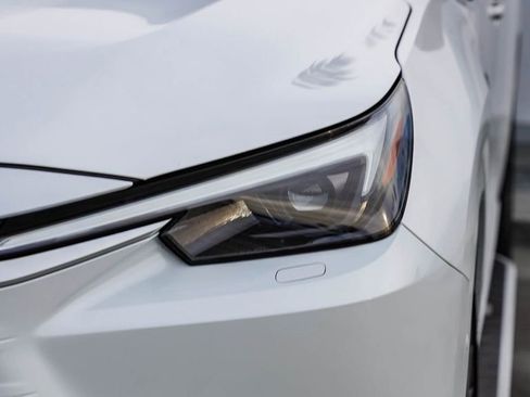 Used 2024 Lexus TX 500h AWD w/ Technology Package image 5