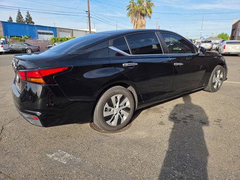 Used 2021 Nissan Altima 2.5 S FWD image 4