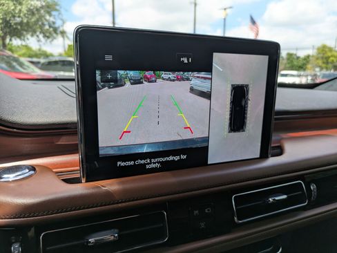 Used 2021 Lincoln Aviator Reserve w/ Equipment Group 208A image 18