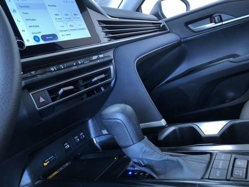 Certified 2025 Toyota Camry LE image 30