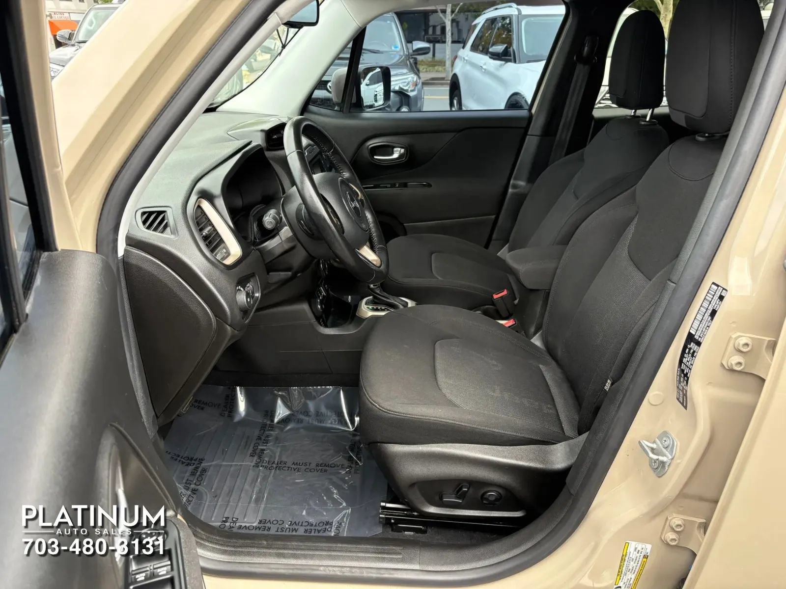 Used 2016 Jeep Renegade Latitude w/ Popular Equipment Group AWD/4WD image 13