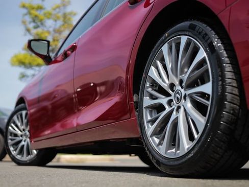 Used 2021 Lexus ES 350 w/ Premium Package FWD image 28
