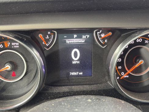 Used 2019 Jeep Wrangler Unlimited Sport S image 19