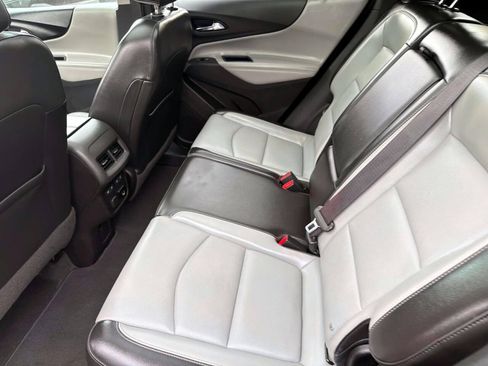 Used 2018 Chevrolet Equinox Premier AWD/4WD image 10