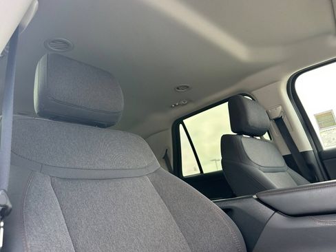 Certified 2025 Ford Expedition Active RWD image 17
