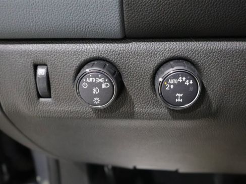 Used 2022 Chevrolet Colorado Z71 image 34