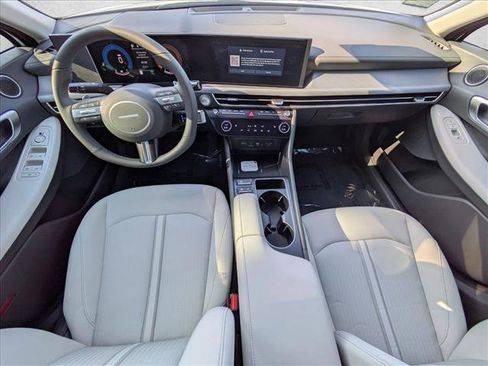 New 2026 Hyundai Sonata SEL image 3