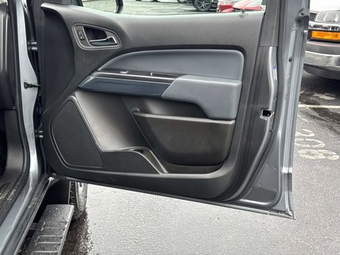 Used 2022 Chevrolet Colorado Z71 image 14
