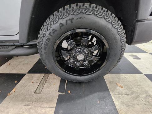 Used 2015 Jeep Wrangler Unlimited Sport w/ Connectivity Group image 36