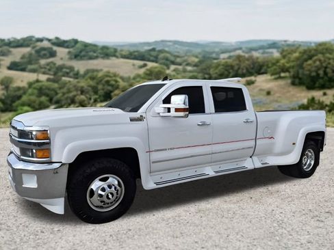 Used 2016 Chevrolet Silverado 3500 LTZ w/ Duramax Plus Package RWD image 4