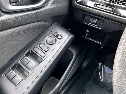 Used 2023 Honda Civic LX image 30