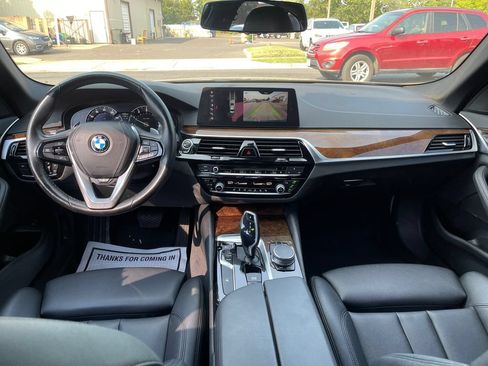 Used 2018 BMW 530i xDrive AWD/4WD image 22
