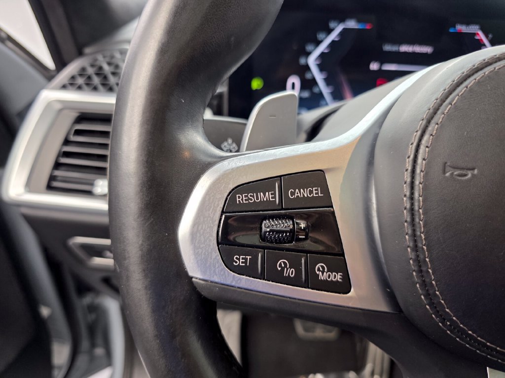 Used 2025 BMW X7 xDrive40i w/ M Sport Package AWD/4WD image 20