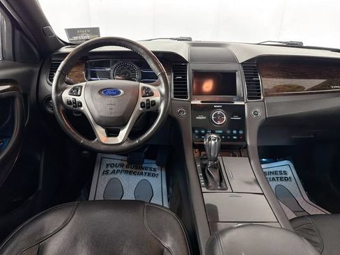 Used 2018 Ford Taurus Limited AWD/4WD image 22