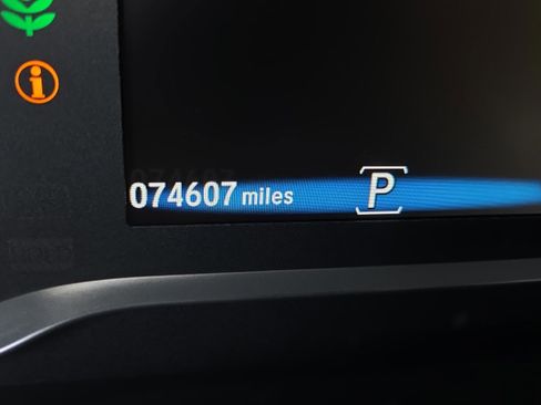 Used 2017 Honda Pilot Touring image 27