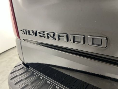 Certified 2024 Chevrolet Silverado 1500 High Country w/ Midnight Edition AWD/4WD image 33